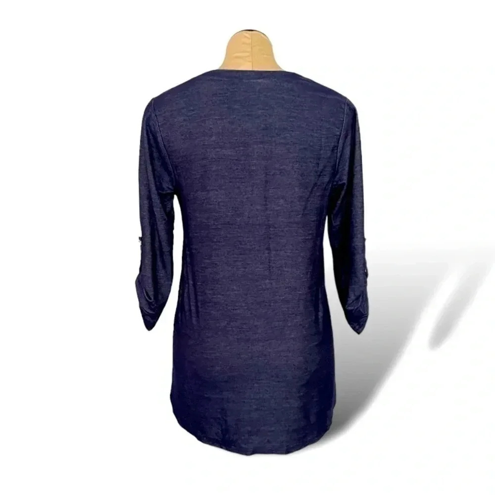 Siren Lily Roll Tab Sleeve Utility Top - Picture 3 of 5